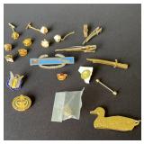 Menï¿½s tie tacks, tie bars, pins duck pocket