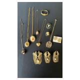 Large lot of vintage gold color necklaces many,