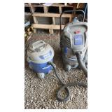 (2) working shop vac,s