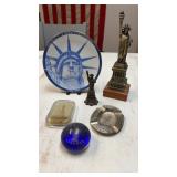 US Statute of Liberty collectibleï¿½s lot