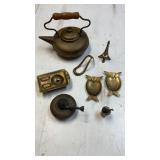 Large lot of vintage items believed to be brass.