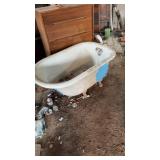 Cast-iron clawfoot tub