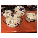 Tabletops Unlimited Vino/Grapevine Collection