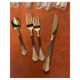 Rogers Flatware & Hostess Set 'Golden Drama'