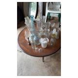 40 inch round coffee table and assorted glassware