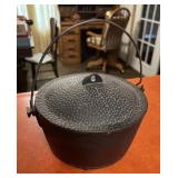 Vintage Hammered cast iron "drum" bean pot