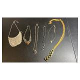 (6) Nice Ladies Necklaces