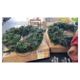 Large lot of Christmas wreaths, (2) wreaths with