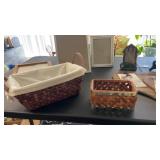 Large lot of home decor, including baskets