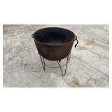 Cast-iron kettle with stand, 19 inches wide 12