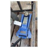3 1/2 turn Michelin floor jack