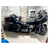 2013 Harley-Davidson Road Glide - Denim Black w/ Red Pinstripes