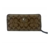 Coach zippy wallet