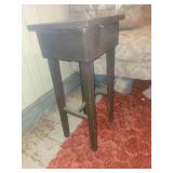 Vintage Stand 38x11x16in