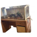 Terrarium 27x19x20 Inches with Heater and Desk