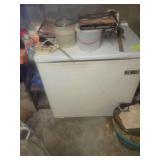 Whirlpool Freezer Contents Included 35x27x35