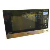 Panasonic Microwave. Genius Sensor 1200W. 20" L x 14" D x 12" H.
