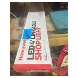 Honeywell LED Shop Light 45 Inches Long