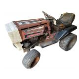 Dynamark 1842 Lawn Tractor - Model 5182-0400 - Needs Fixed