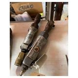 2 Pneumatic Wrenches