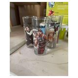 4 Glasses and 2 Coffee Mugs