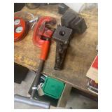 No. 2A Ridgid Pipe Cutter 1/8-2 Inches with a Threader with 6 Heads