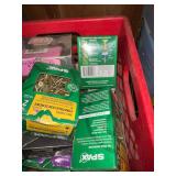 e Full Of Screws - Hardware