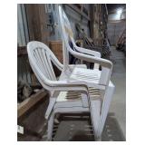 3 Plastic Lawn Chairs
