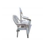 3 Plastic Lawn Chairs