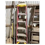 Step Ladder - 6’Aluminum/Fiberglass Ladder