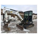 2017 Bobcat E32i - Meter Reads 2427 Hours - Blade - Thumb - 24in & 12in Bucket - Heat and AC - Radio - PIN: B3Y111176