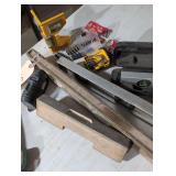 4 Levels, 1 Corner Level, Assorted Screw Bits, Lazer Level