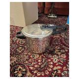 Box of Misc Cookware