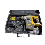 DeWalt DCH273 20V MAX XR Cordless Brushless 1 in. SDS Plus L-Shape Rotary Hammer with Charger and Case