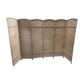 Ratan Privacy Screen 62"x67"