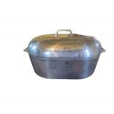 17qt Wagner Ware Magnalite Dutch Oven