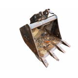 24in Tag Bucket with Teeth