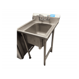 One Compartment Sink w/ Faucet - 2’ width