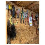 6 Roof Jacks,2 Loppers ,5 Trouble Lights