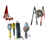 6 Roof Jacks,2 Loppers ,5 Trouble Lights