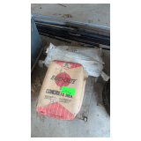 Quikcrete Tubesand & Concrete Mix