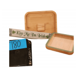 Kitchenware Organizer. Place Mats. Irish Sign