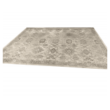 Luminous Ivory 7’ X 10’ Rug