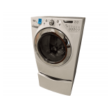 Whirlpool Duet Washer - Model: WFW9470WW01 - SN: CS00408256 - With Pedestal