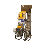 Towing Hitch System - DeWalt Fasteners