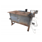 Metal Work Bench With Vise - 5ft x 3ft x 3ft - Buyer Will Need Assistance in Loading