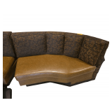 Corner Padded Booth 70"