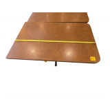 2 Tables aprox 48x30