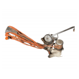 Cello Floor Scrubber