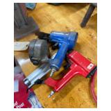 2 Pneumatic Nail Guns